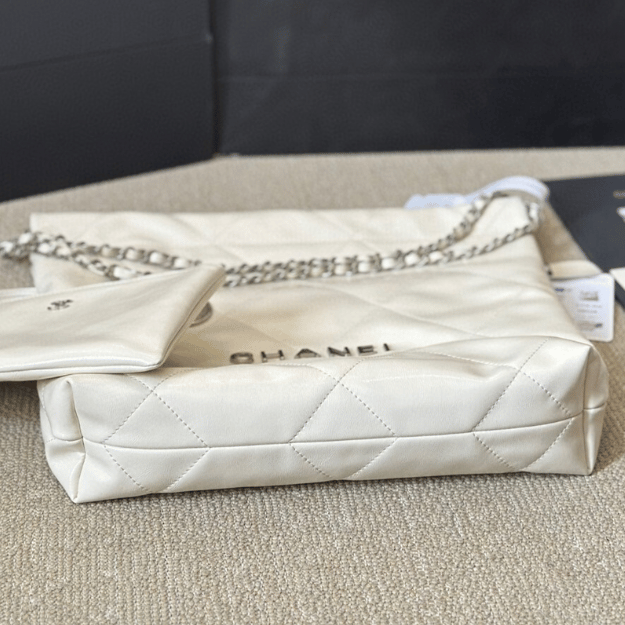 Chanel 22 Bag Small Oiled Off-White/Cream 13.7 Inches