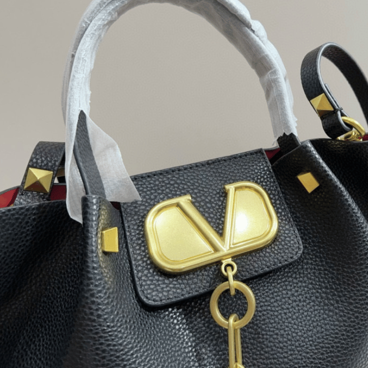 Valentino Vlogo Shoulder Bag Black 9 Inches
