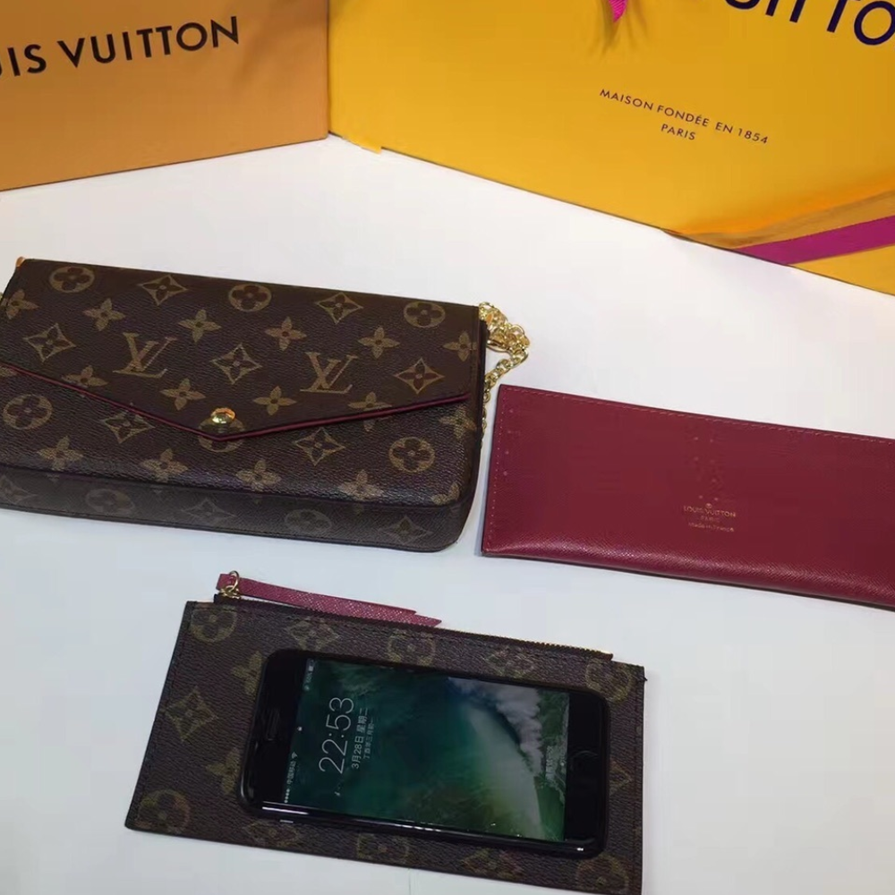 Louis Vuitton Pochette Félicie Monogram Bordeaux 8.3 Inches M81896