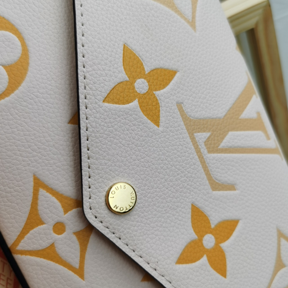 Louis Vuitton Pochette Félicie Monogram Empreinte Beige Gold 8.3 Inches M80498