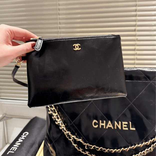Chanel 22 Horizontal Bucket Bag Black 13.8 Inches