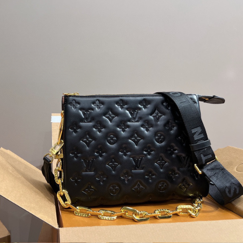 Louis Vuitton Coussin PM Black 10.2-Inch M21260