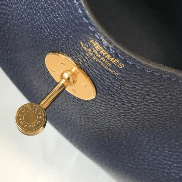 Hermès Lindy 26 Bag Navy Blue 10.2 Inches