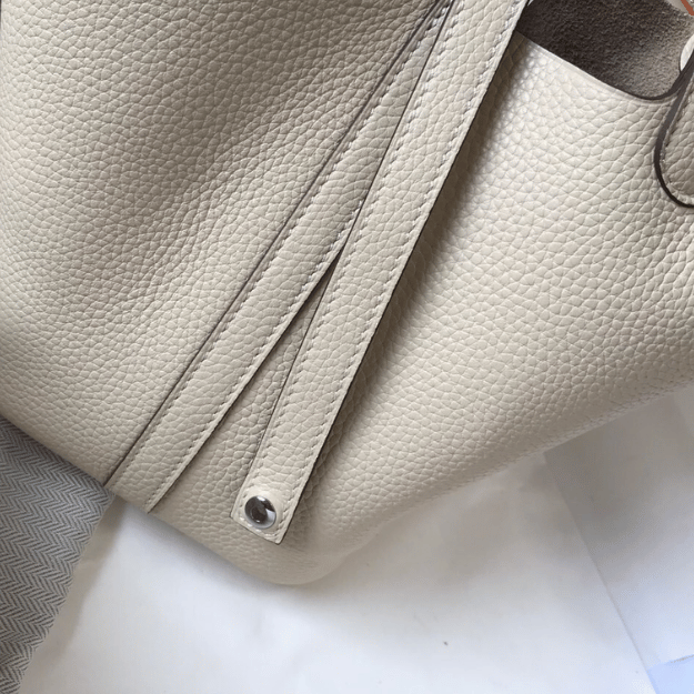Hermès Picotin Lock Bag Off-White/Cream 7.1 Inches