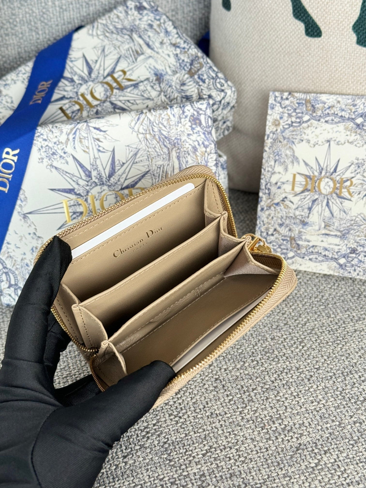 Dior Caro Scarlet Wallet 11 in Beige Macrocannage Calfskin